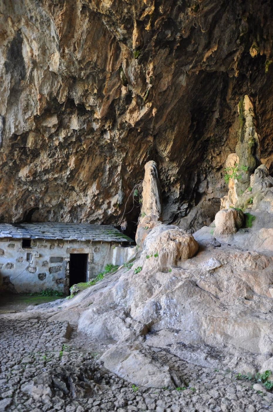 Agia Sofia Cave at Topolia 2