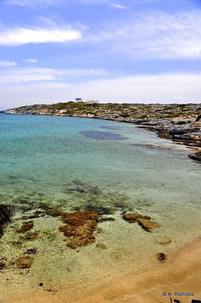 Agios Georgios bay, Dia