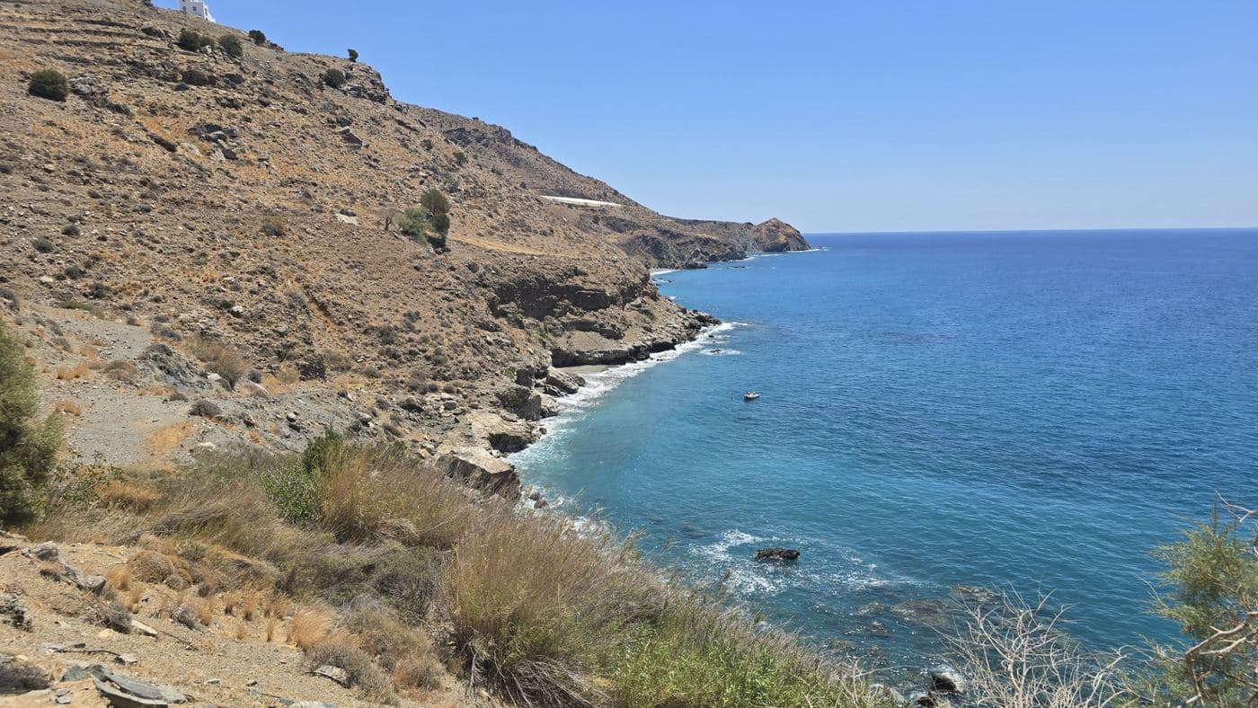 Alatsoharakas beach
