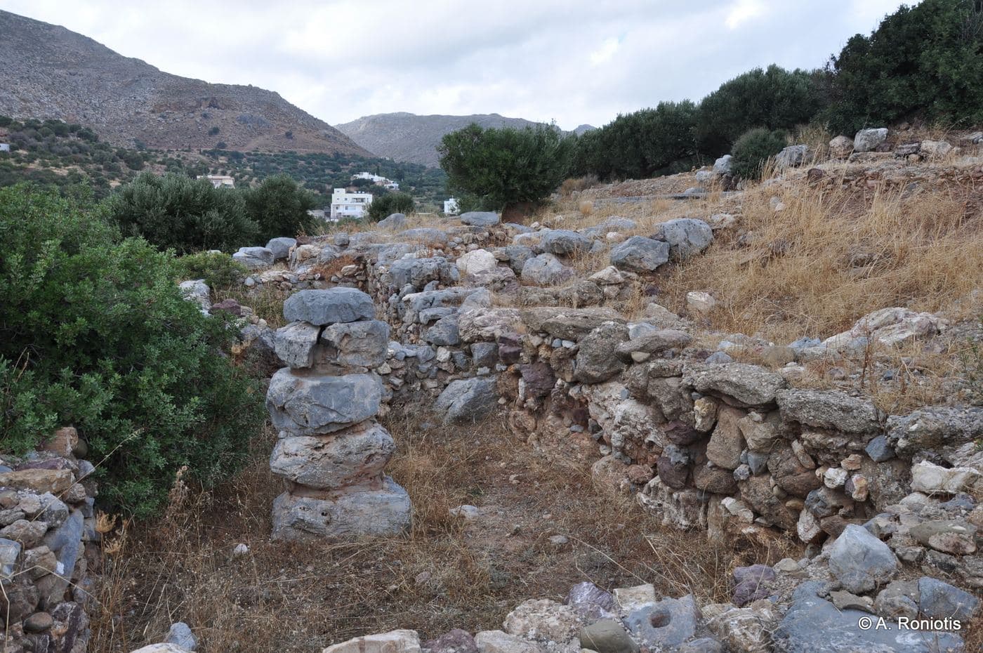 Ano Zakros Minoan villa 2
