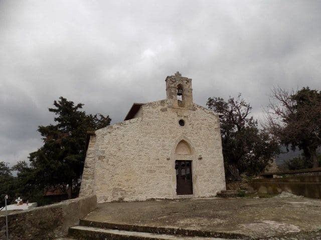 Apano Kasteli fort at Kastri