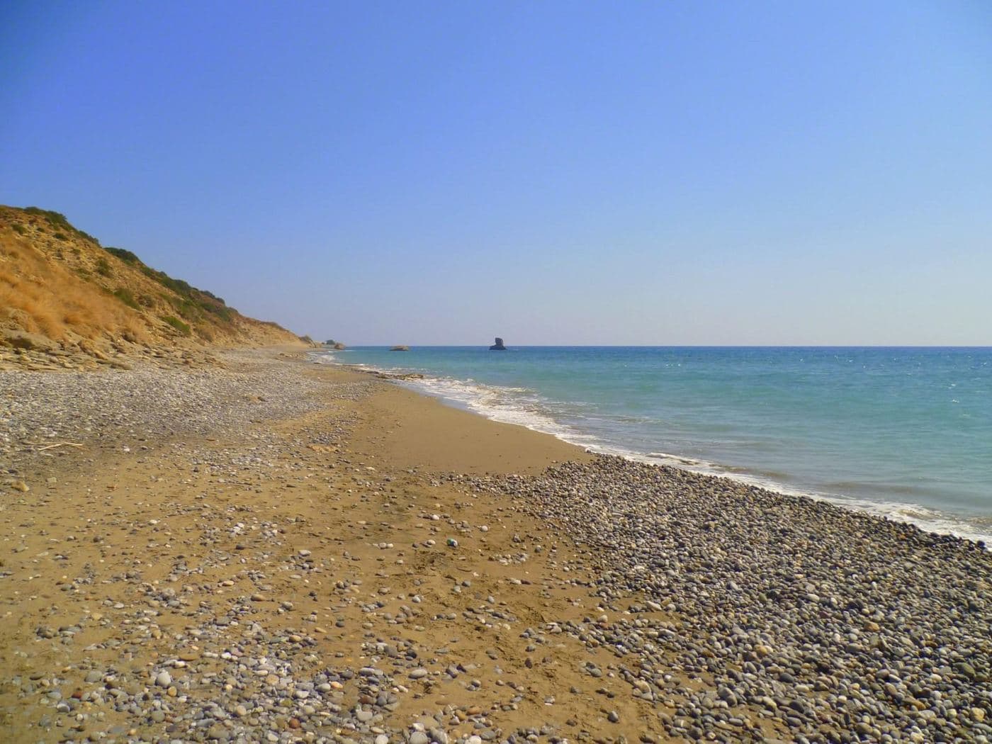 Armenopetra beach