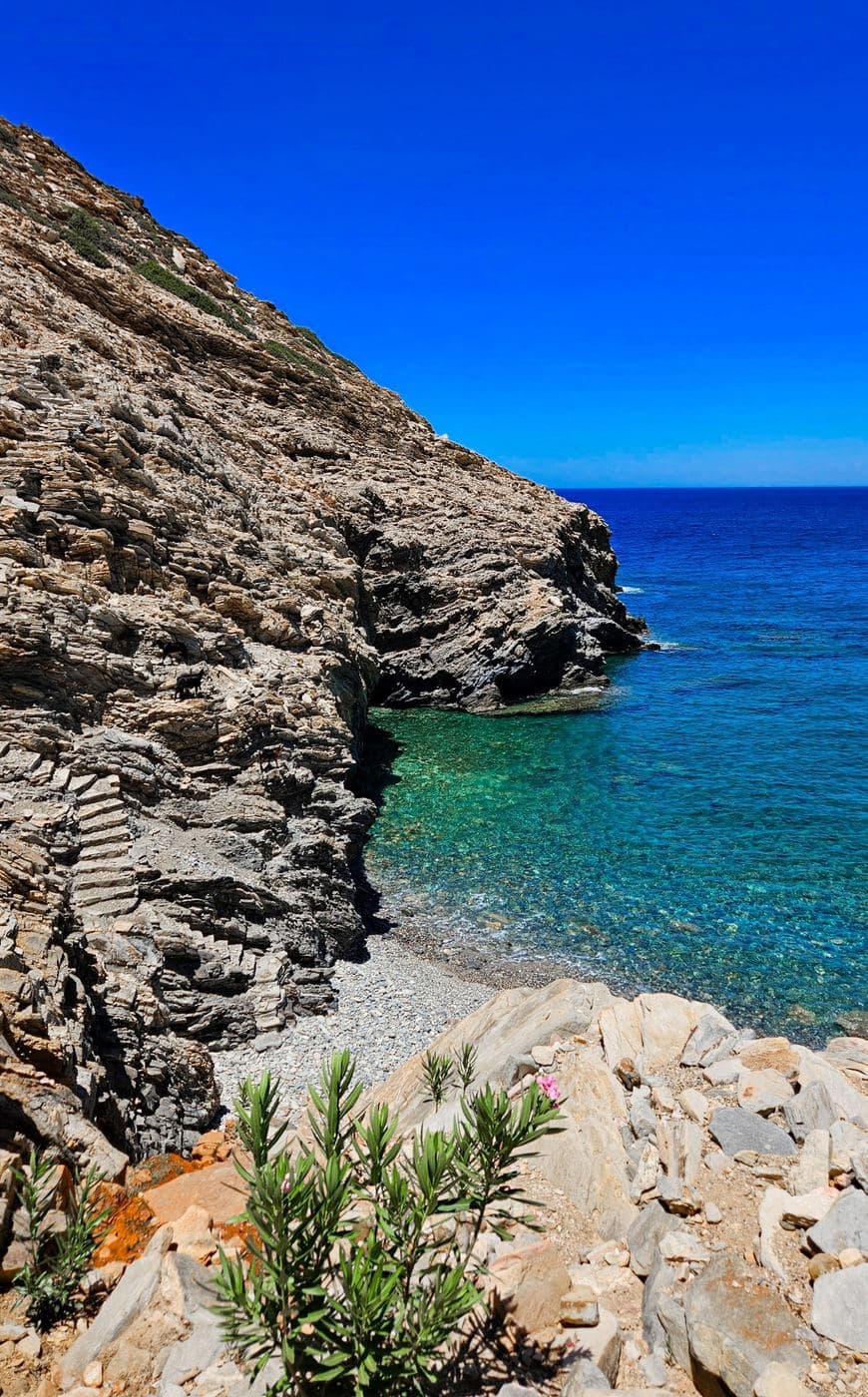 Bogazi beach in Bali 3