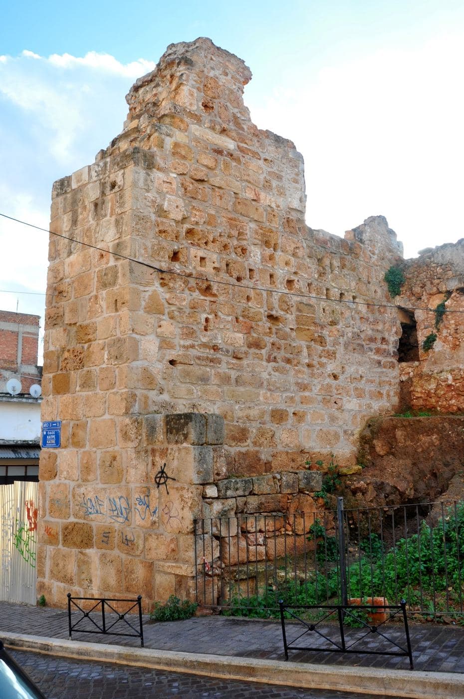 Byzantine Wall of Chania 2
