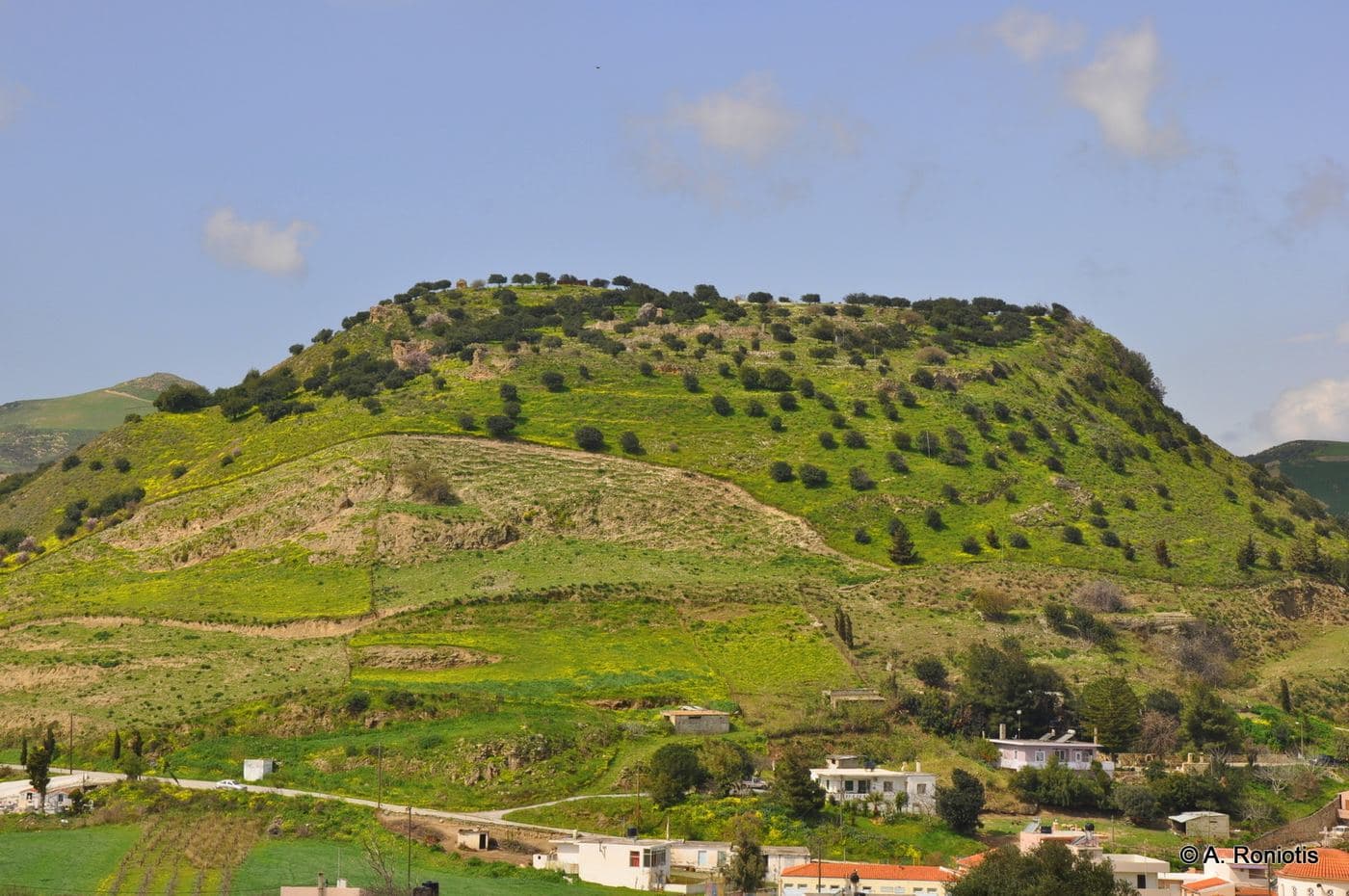 Castel Bonifacio (Monofatsi Fort)
