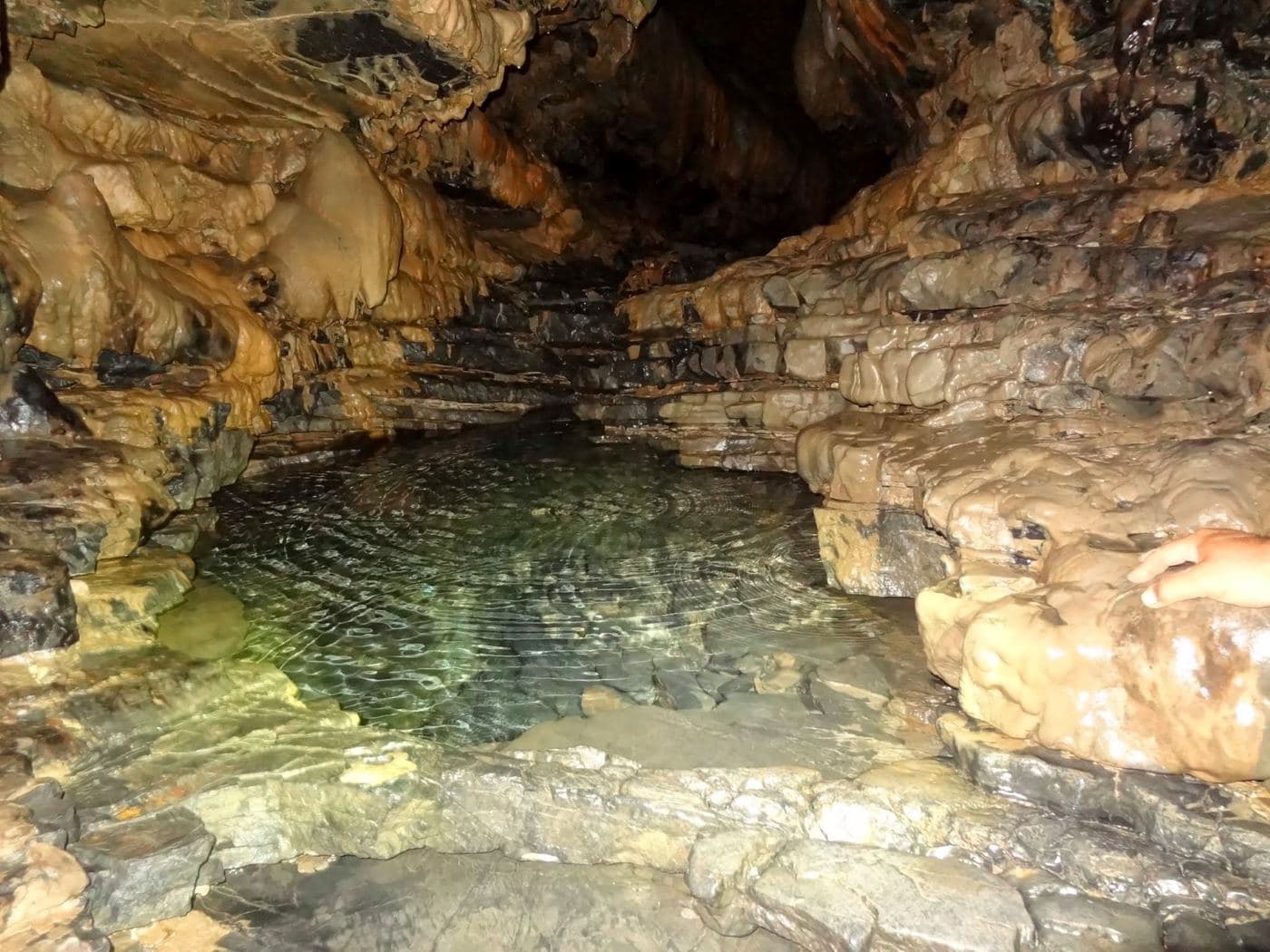 Drakolaki Cave 3