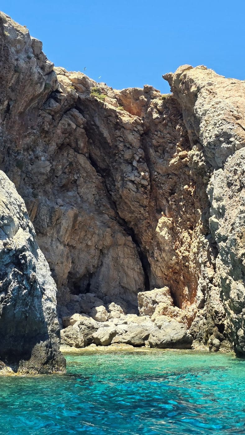 Elasa islet 2