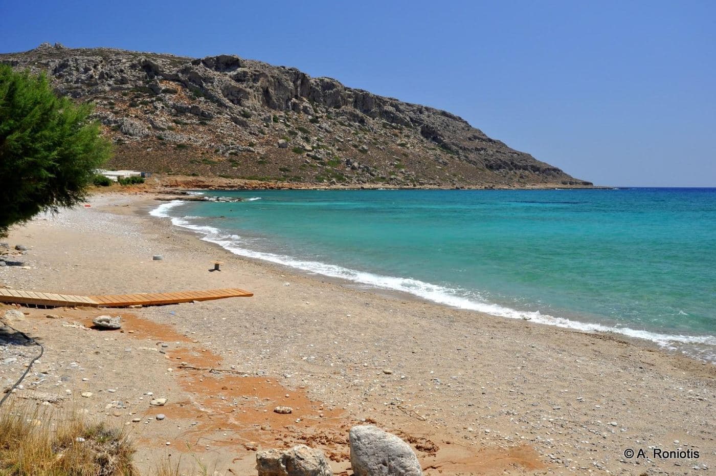 Goudouras beach