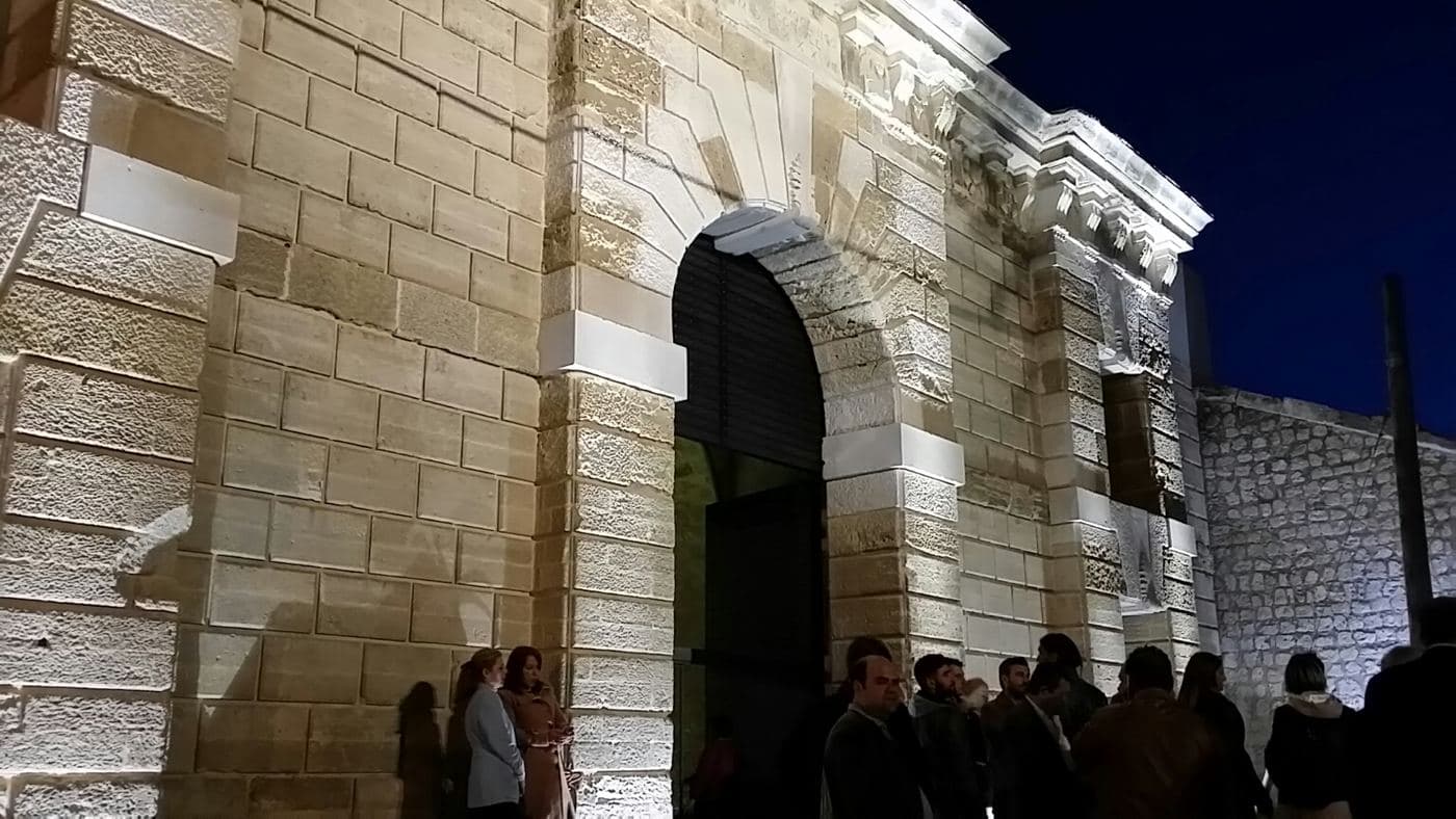 Jesus Gate (Kenourgia Porta)
