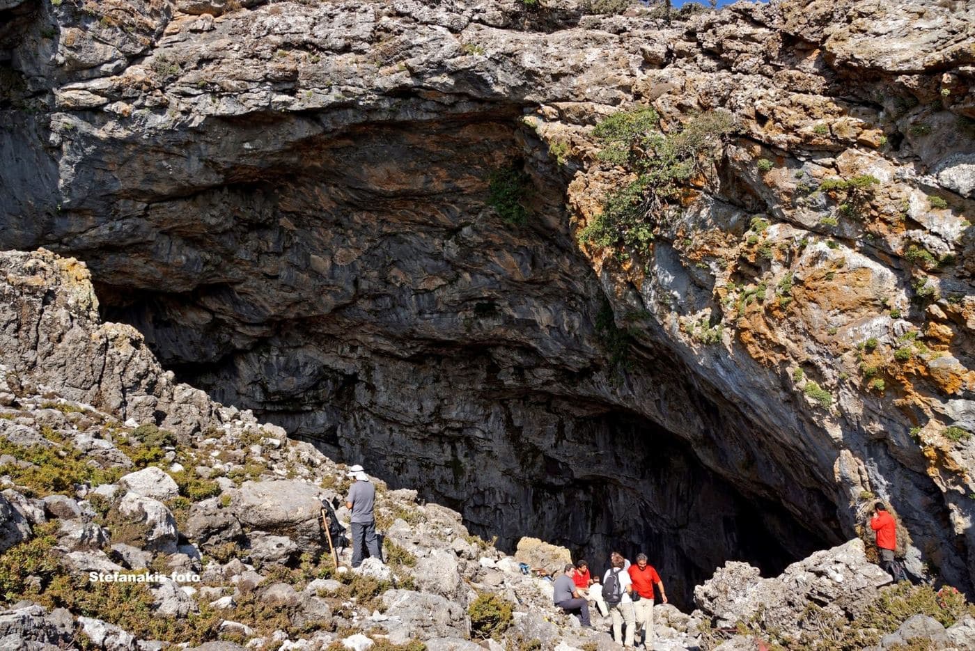 Kamares Cave 2