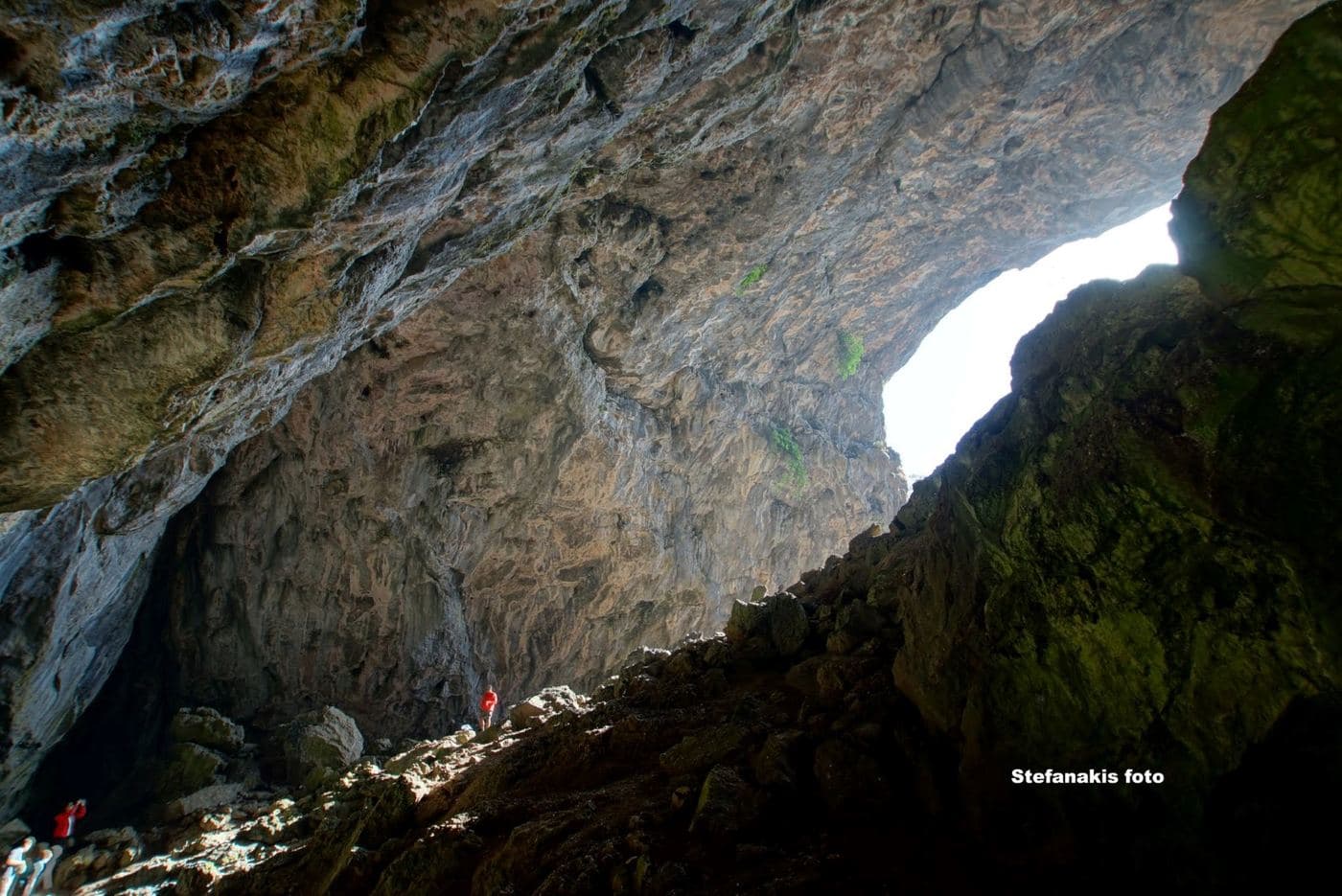 Kamares Cave 3