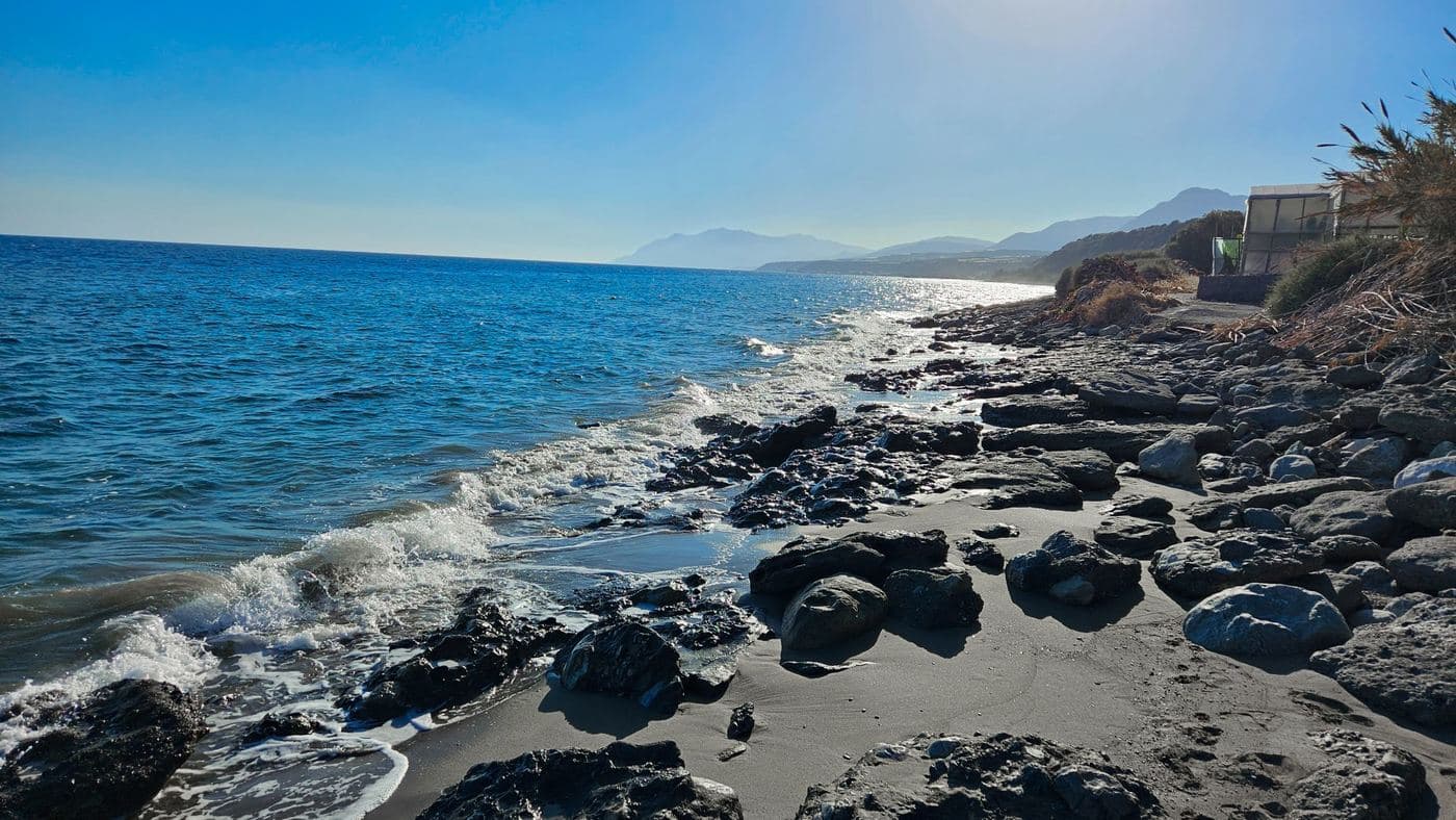 Latomia beach 2