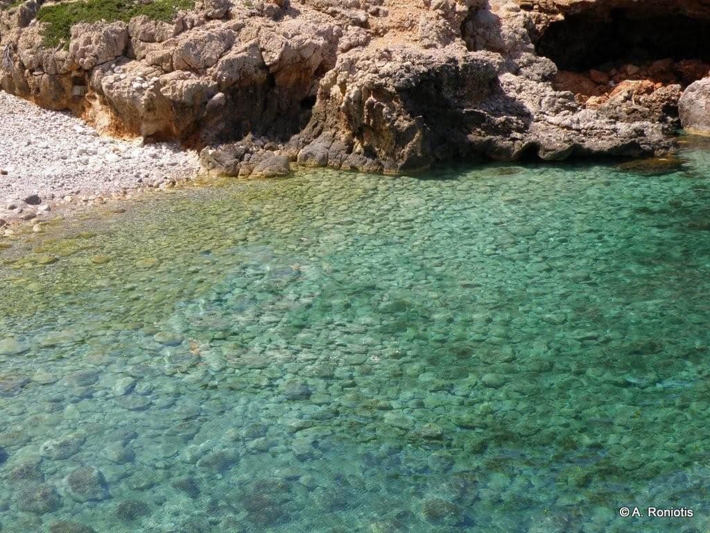 Limnionari beach
