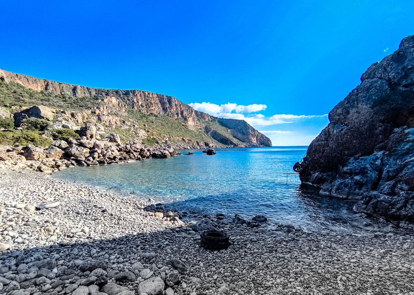 Agios Kirikos beach (Lissos) 3