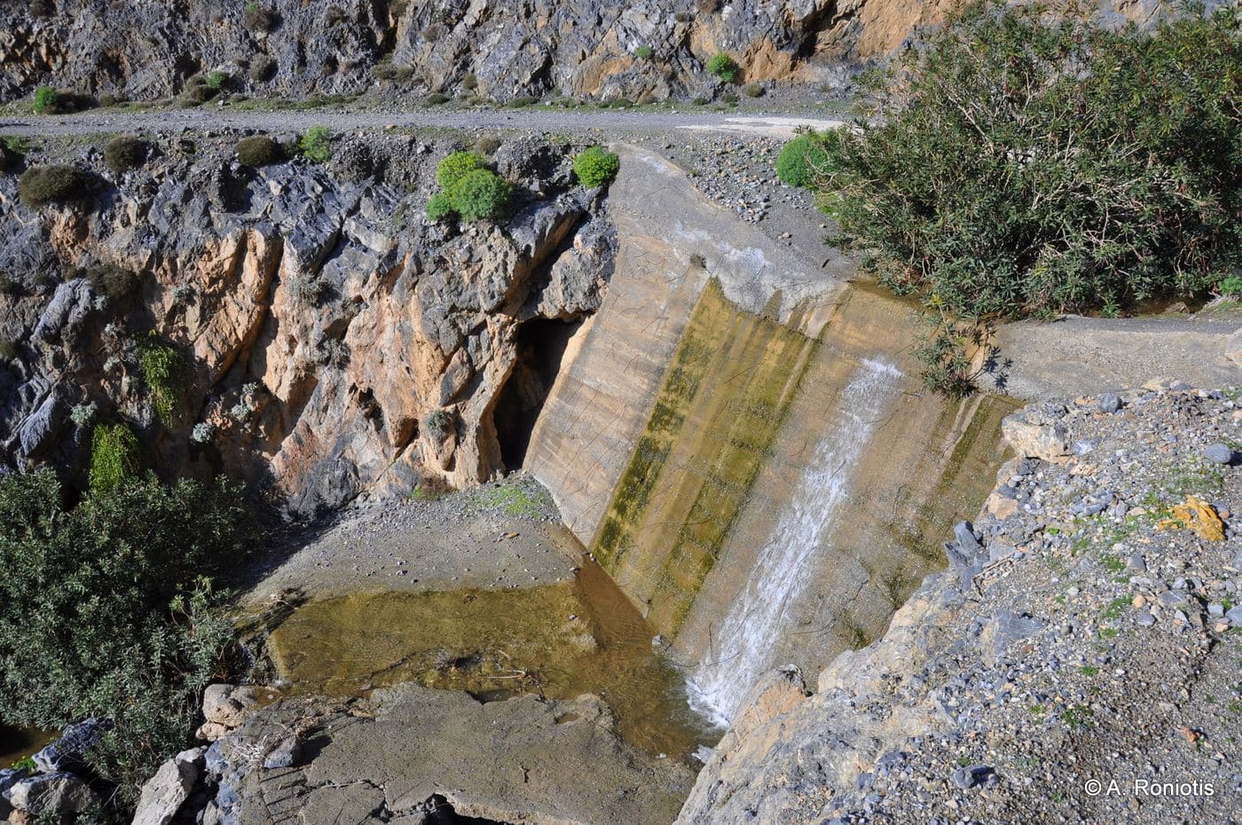 Mesosfini Gorge 2
