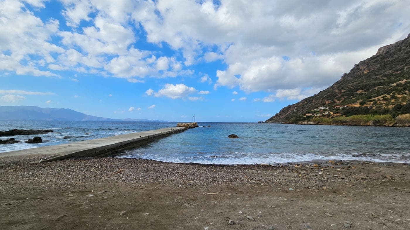 Neratzia beach