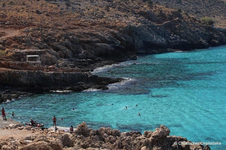Ombrosgialos beach
