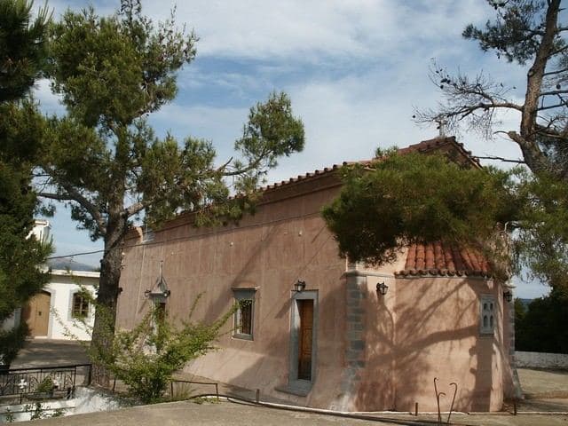 Panagia Kroustallenia in Lassithi Plateau