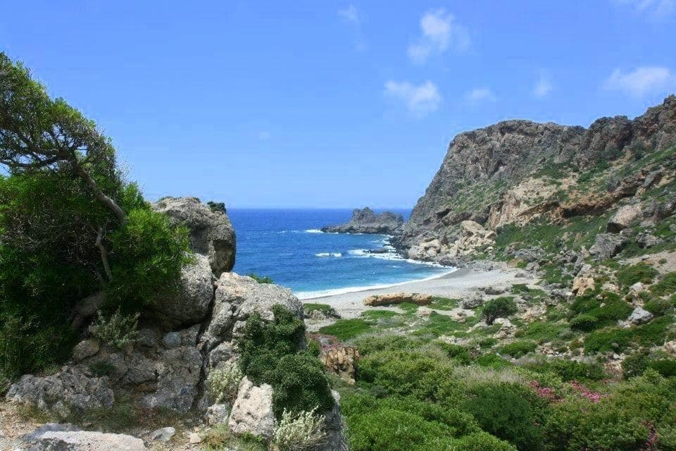 Platanakia Beach