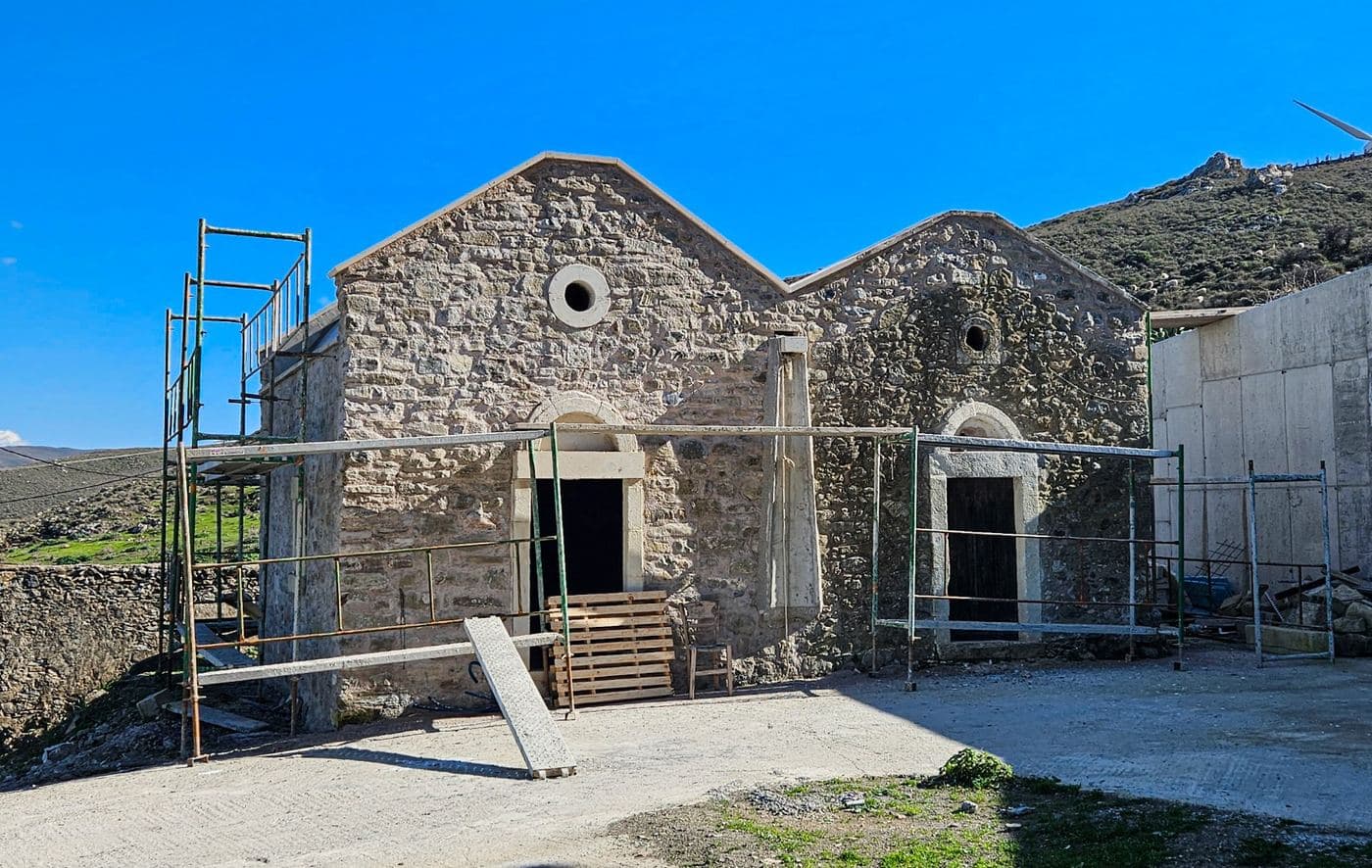 Saint Anthony church at Karkadiotissa 2