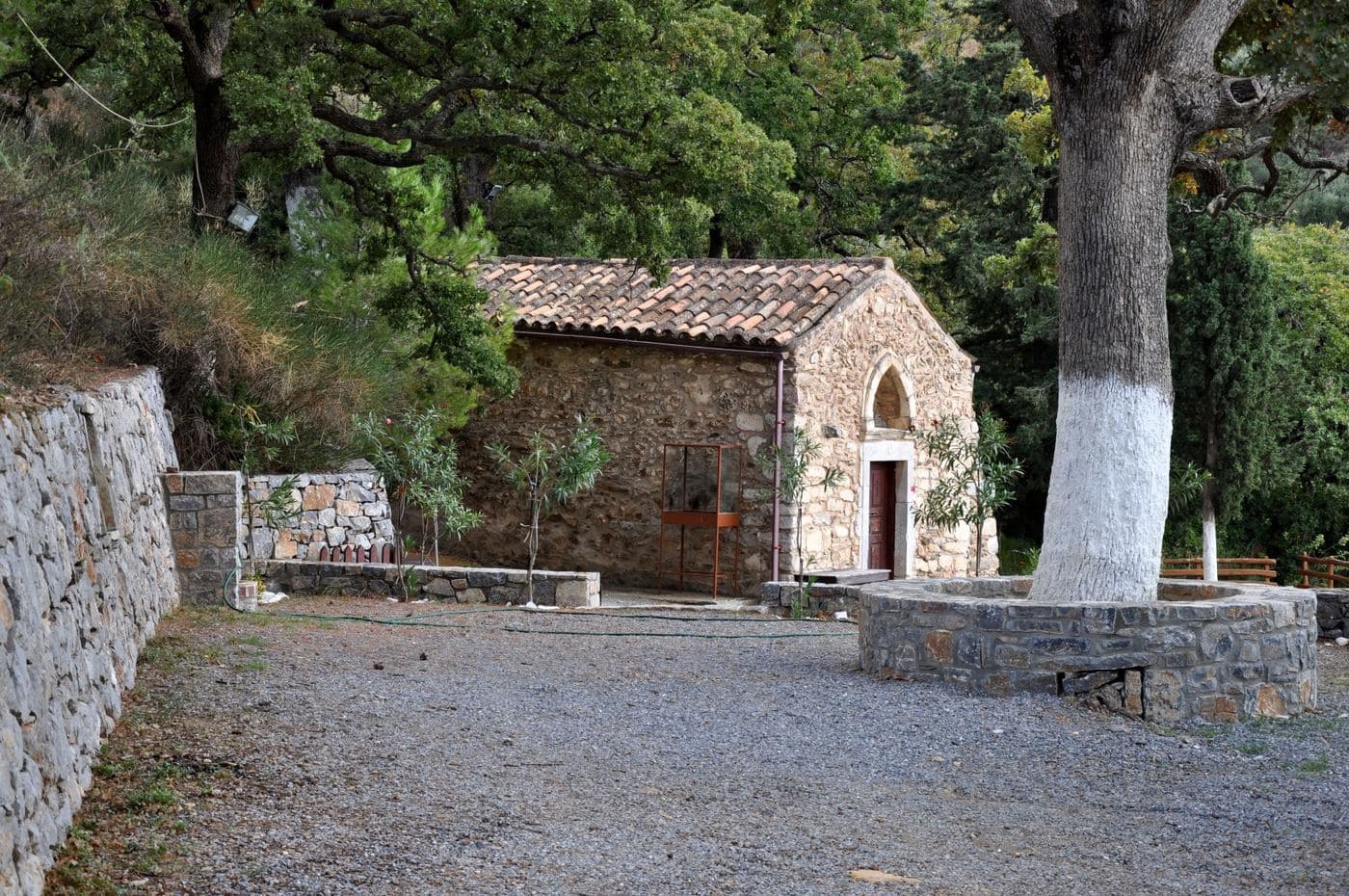 Saint George Sfakiotis church at Diavaide