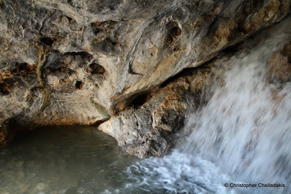 Sarchos Cave 3