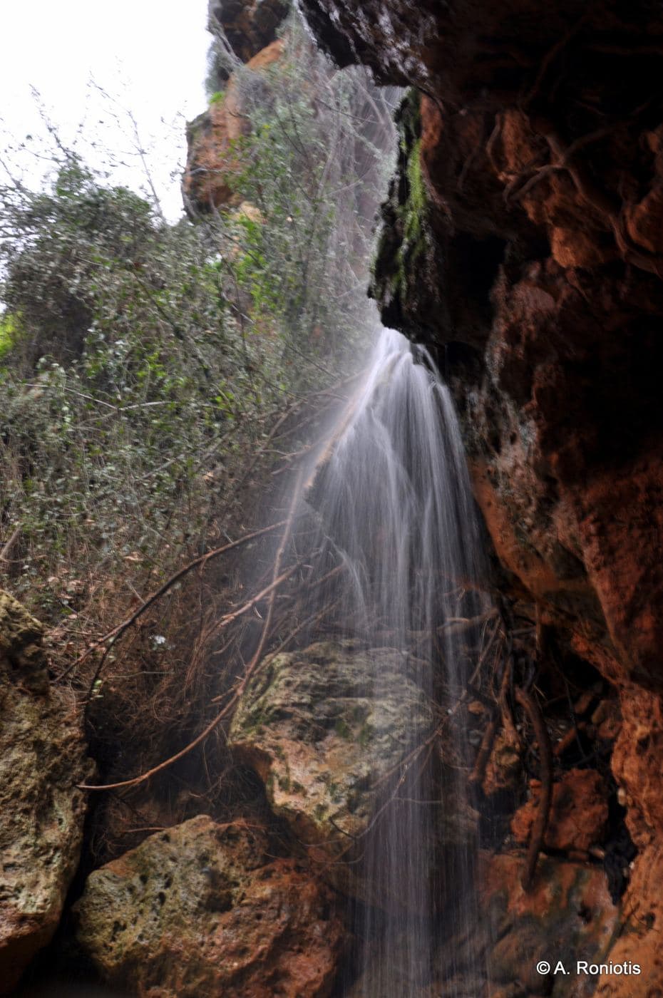 Skotini Waterfall at Fodele 2