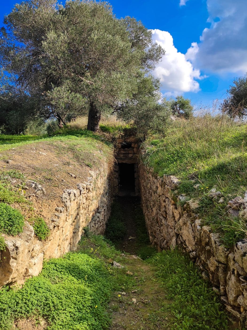 Stylos Domed Tomb