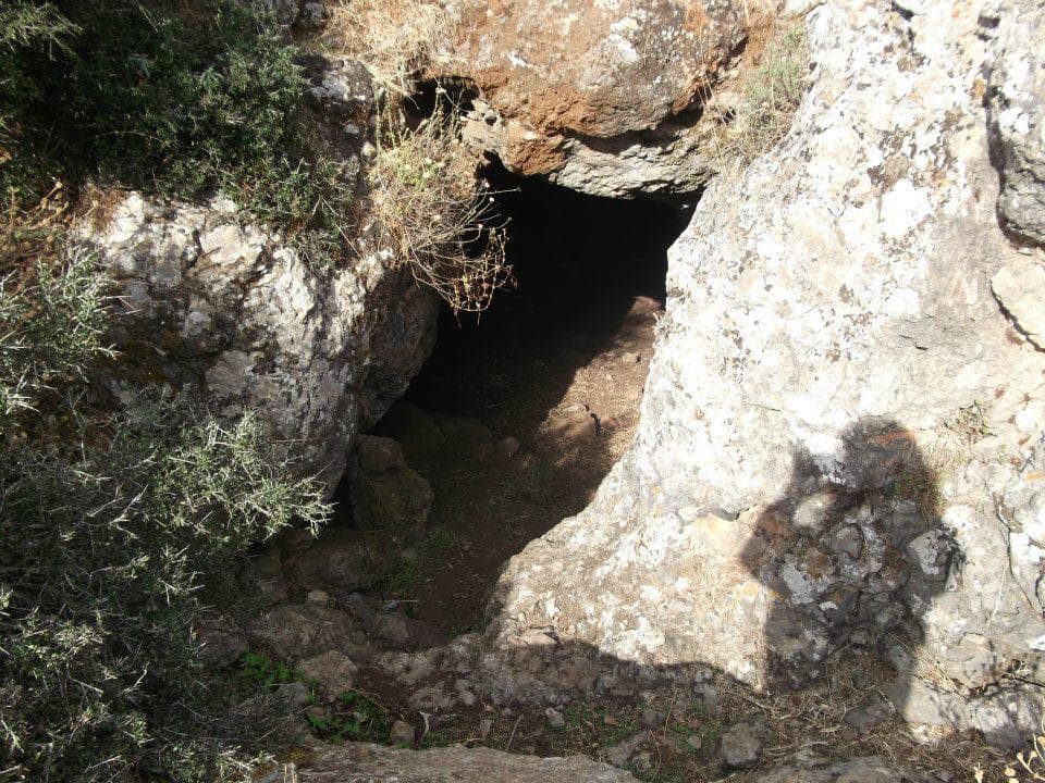 Trapeza Cave at Tylissos