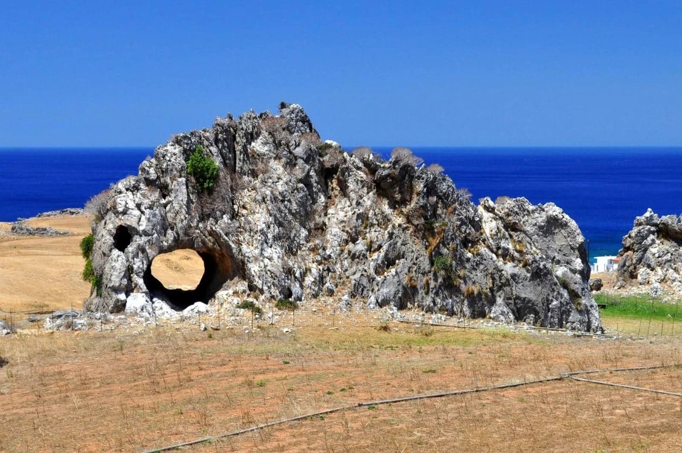 Tripiti hole at Skinaria 3