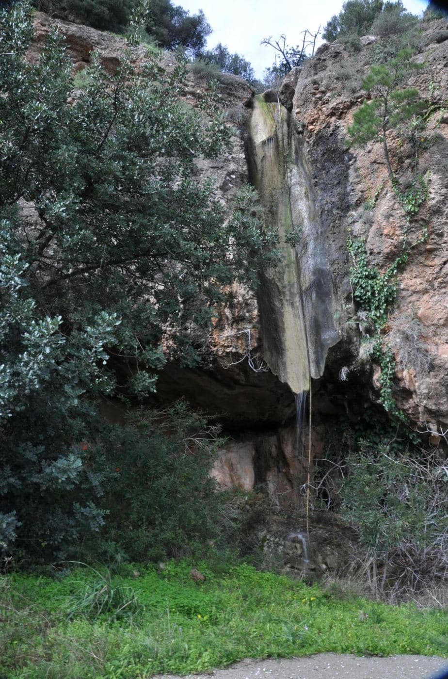 Tsikalaria Fall