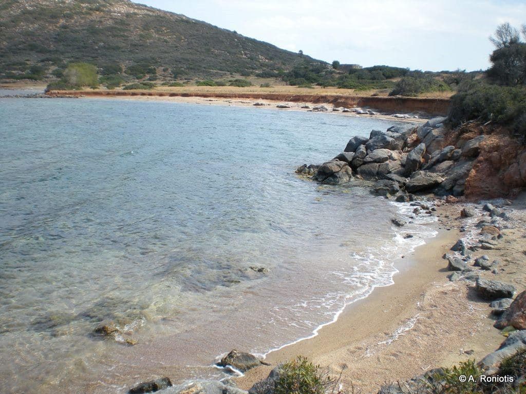 Vagi beach at Kolokitha 3