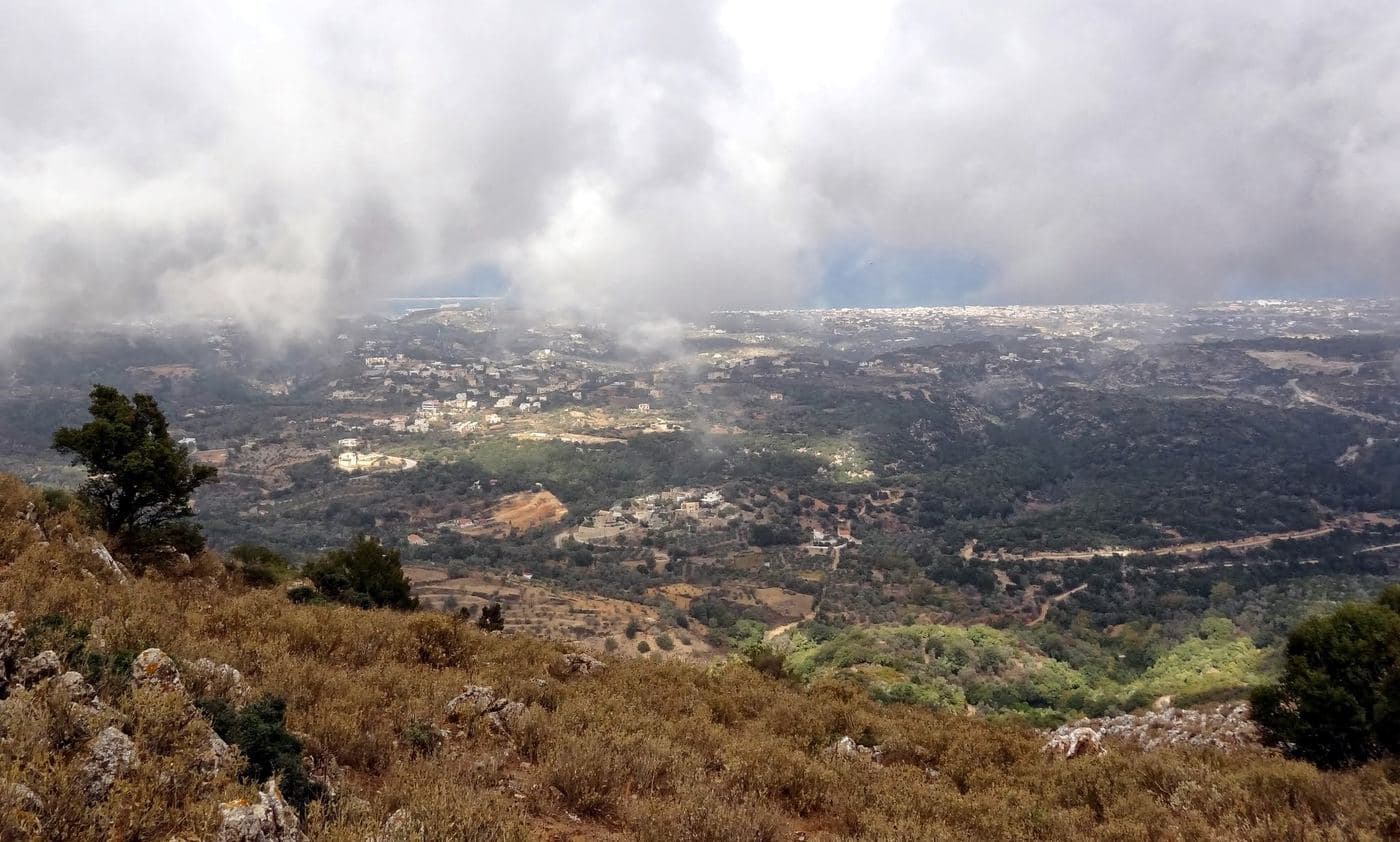 Vrysinas Peak Sanctuary 2
