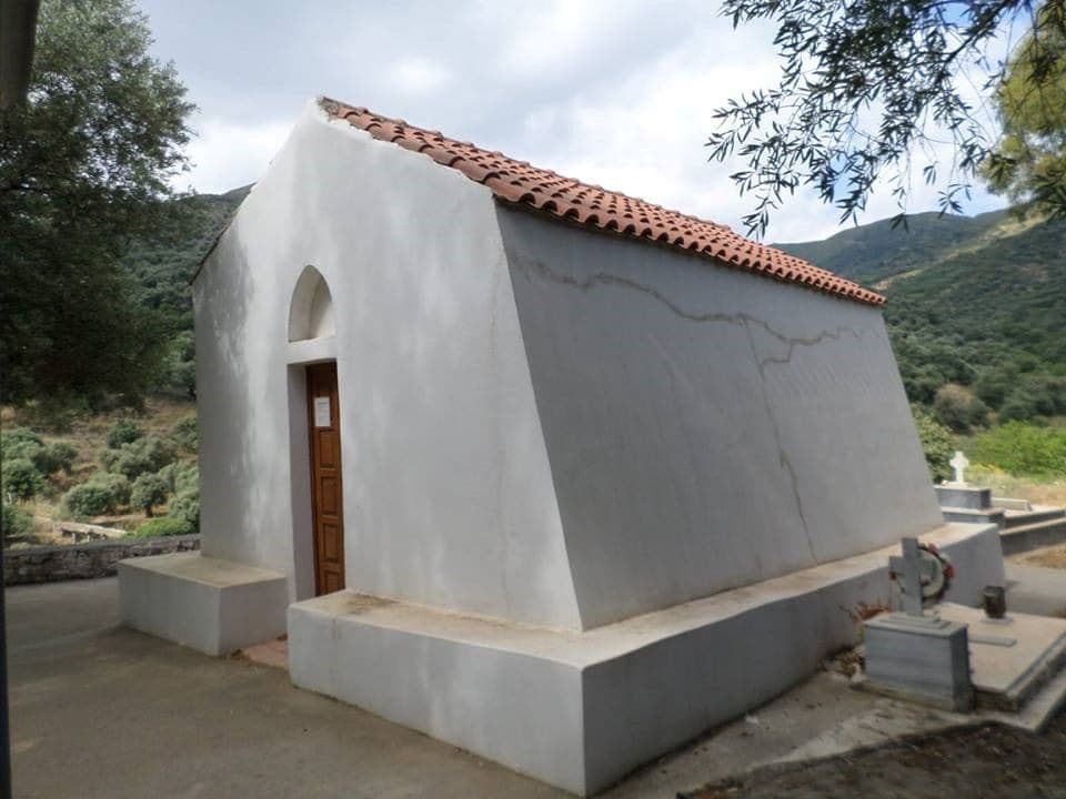 Agia Paraskevi Church at Voutas 2