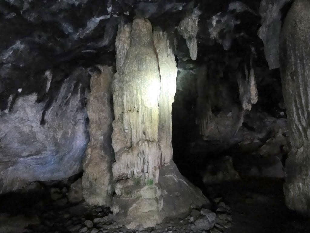 Arkoudospilios Cave