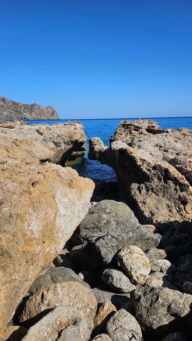 Astropelekita beach 2