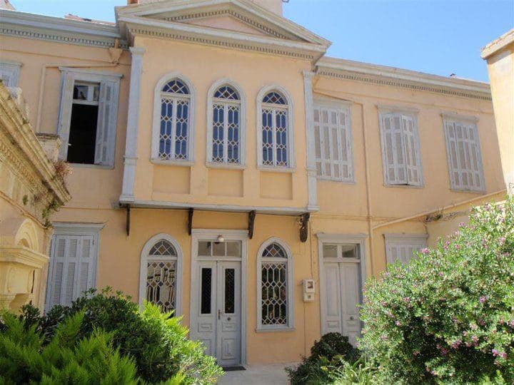Behi-Sekeria House 2