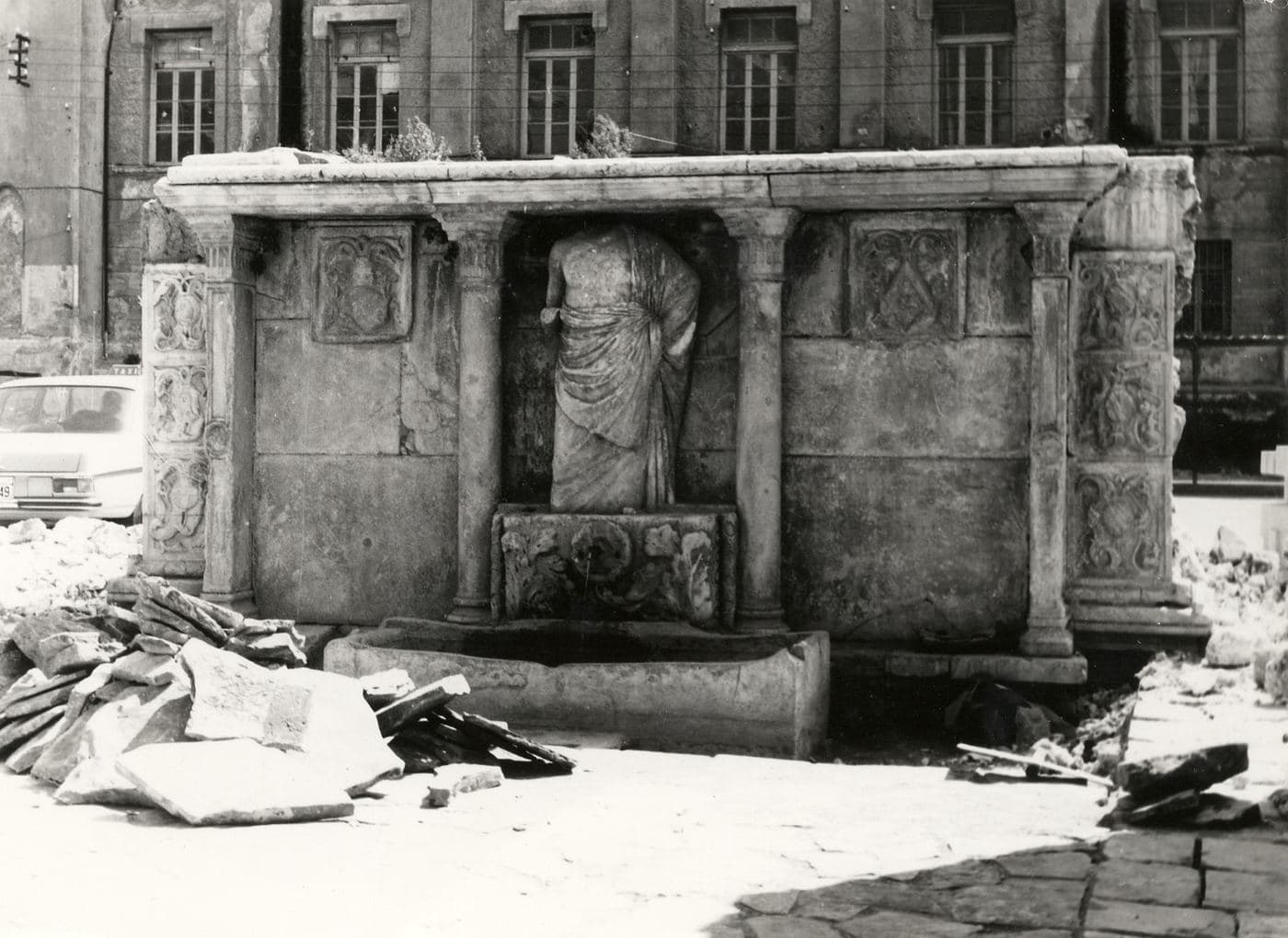 Bembo Fountain