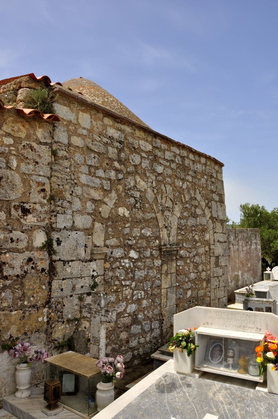 Church of Archangel Michael at Arkalohori 2