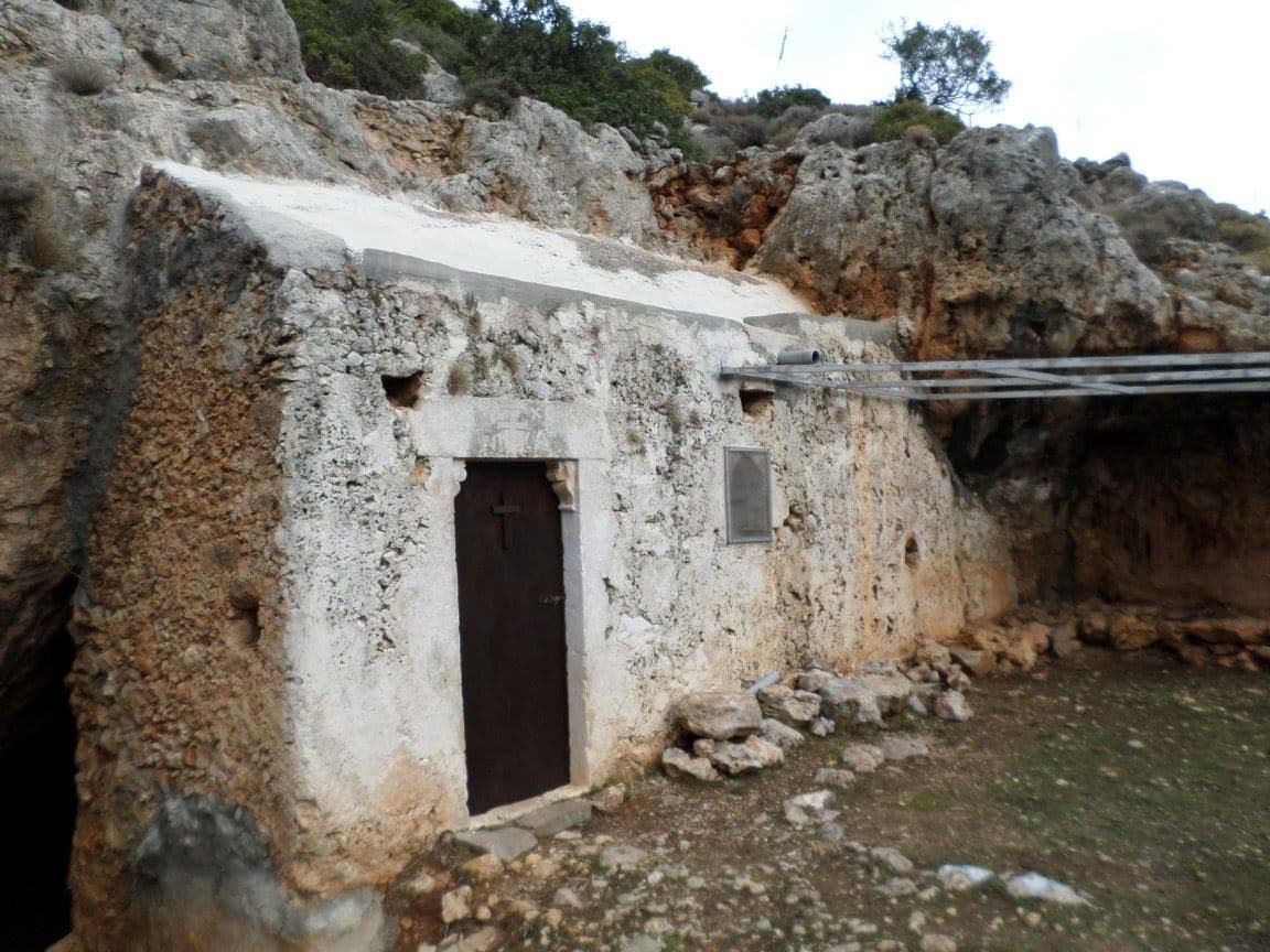 Church of Saint George Apidiotis 2