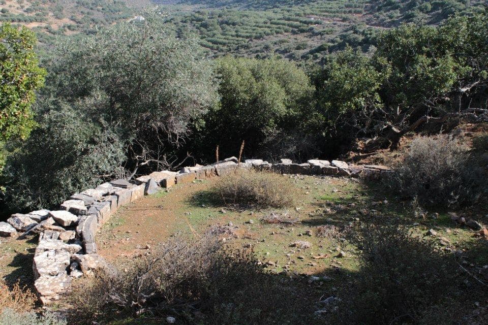 Village Drakos