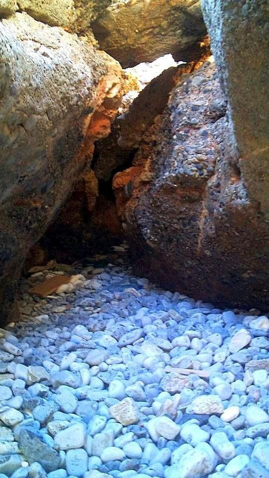 Filaki caves at Plakakia 3