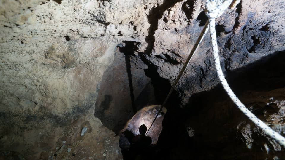 Gourgouthakas pothole 2