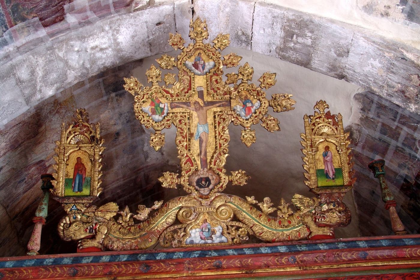 Holy Apostles church at Kato Karkassa 2