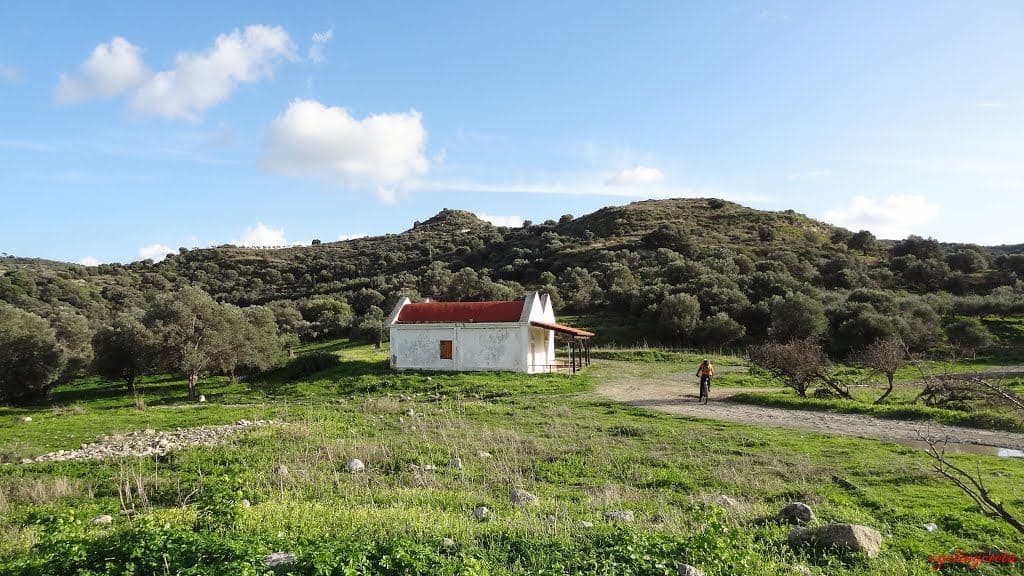Holy Trinity Church at Agia Triada near Festos 2