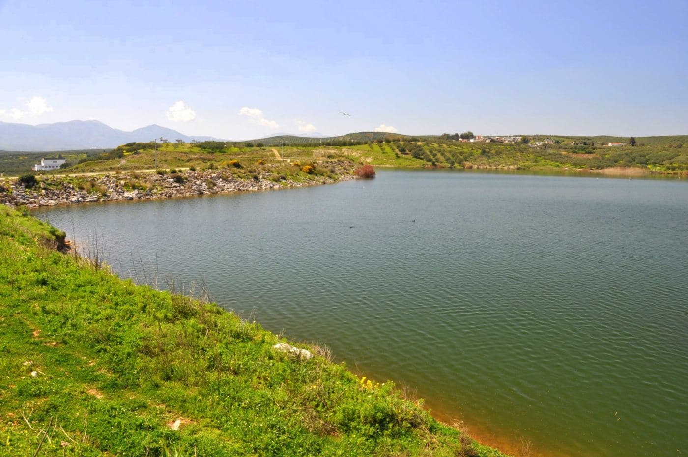 Ini Dam Lake