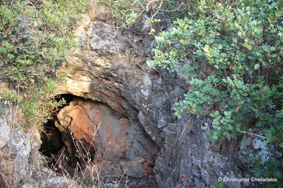 Kalorouma Cave