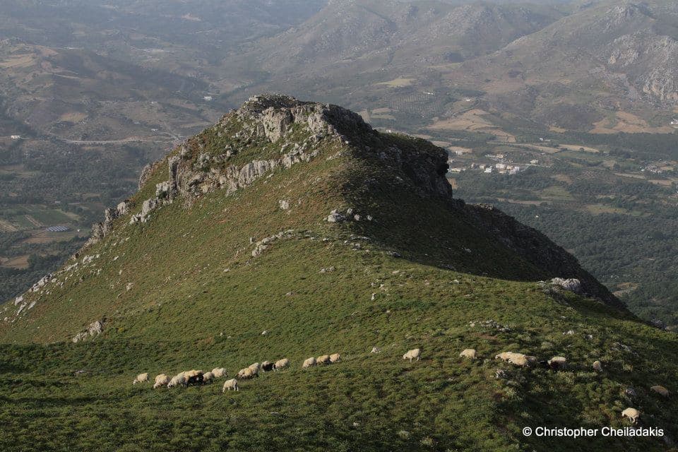 Korakias peak sanctuary 2