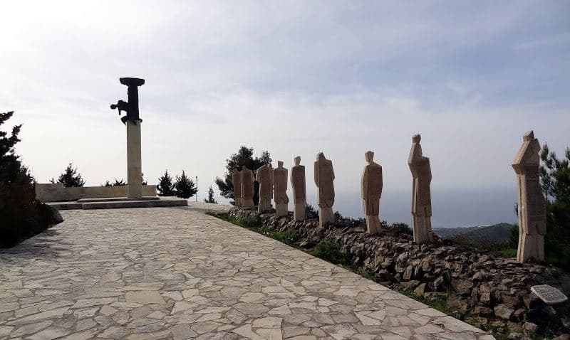 Monument and Museum of German Attrocities in Viannos 2