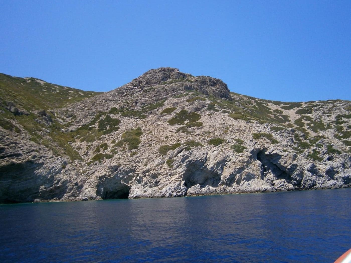 Paximadia islets 3